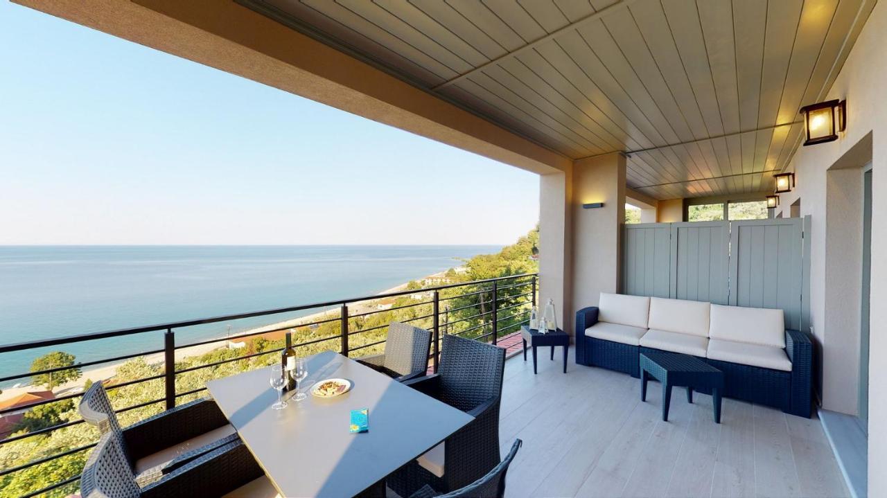 Kallia Suites- Chorefto Bagian luar foto