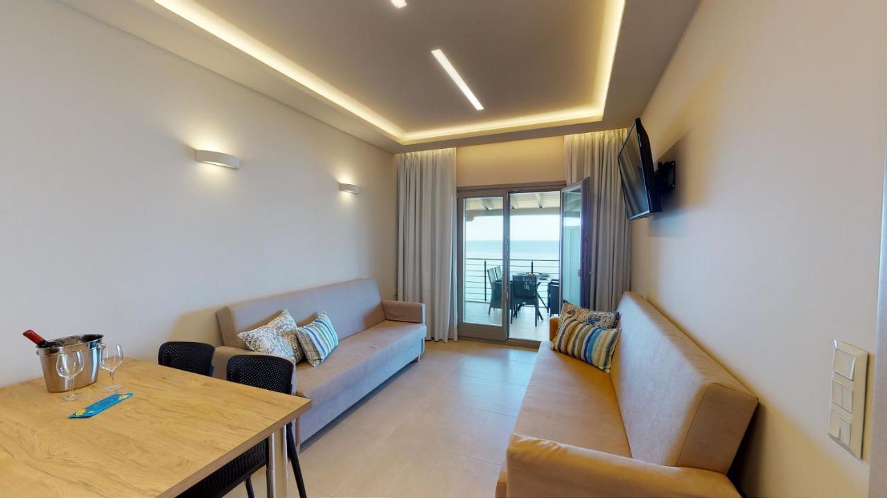 Kallia Suites- Chorefto Bagian luar foto